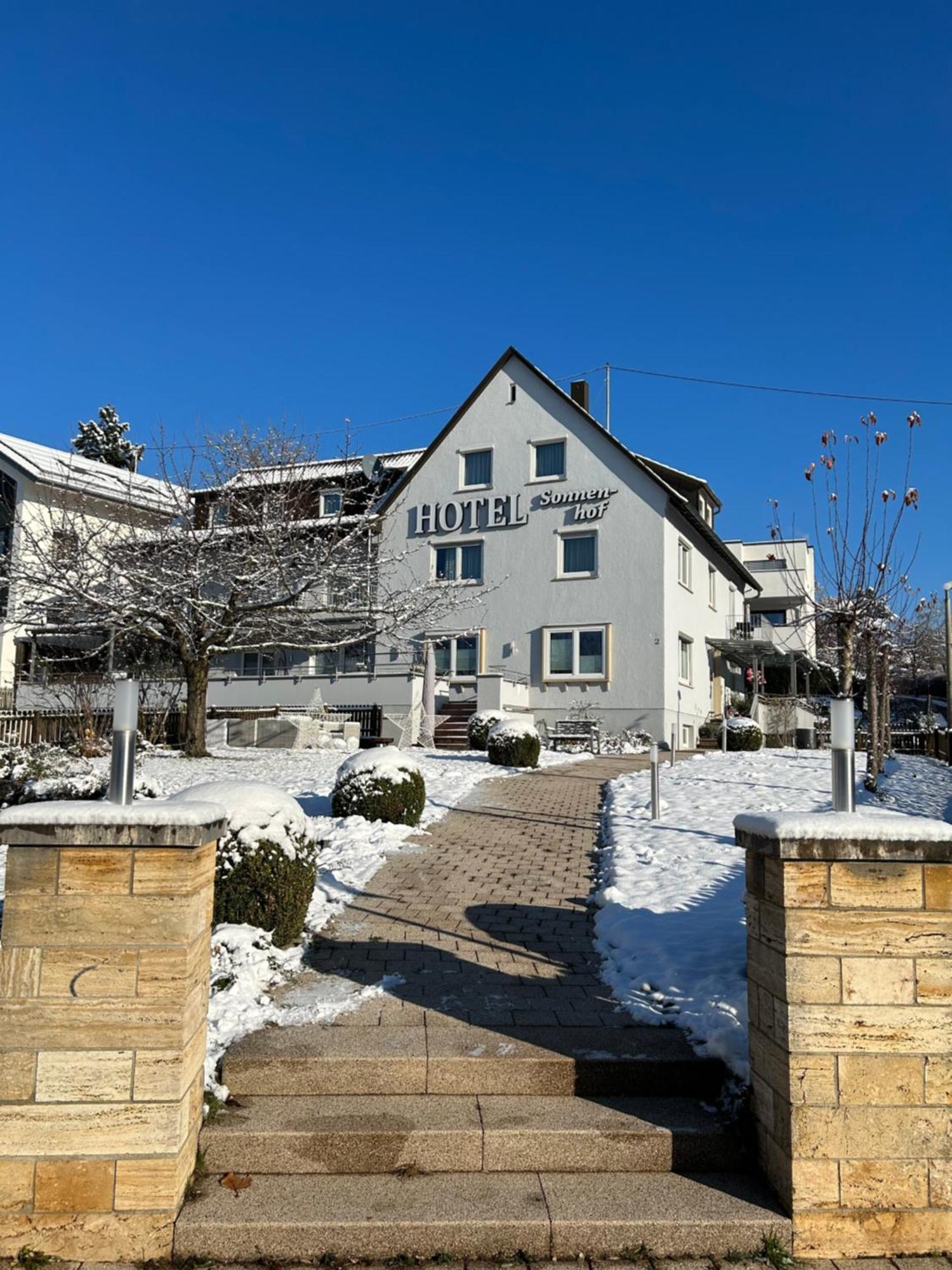 Hotel Sonnenhof Зиндельфинген Экстерьер фото